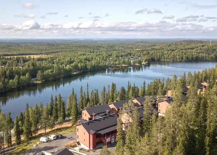 Ski-inn Aurinkorinne * 루카